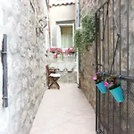 Arheo Apartments